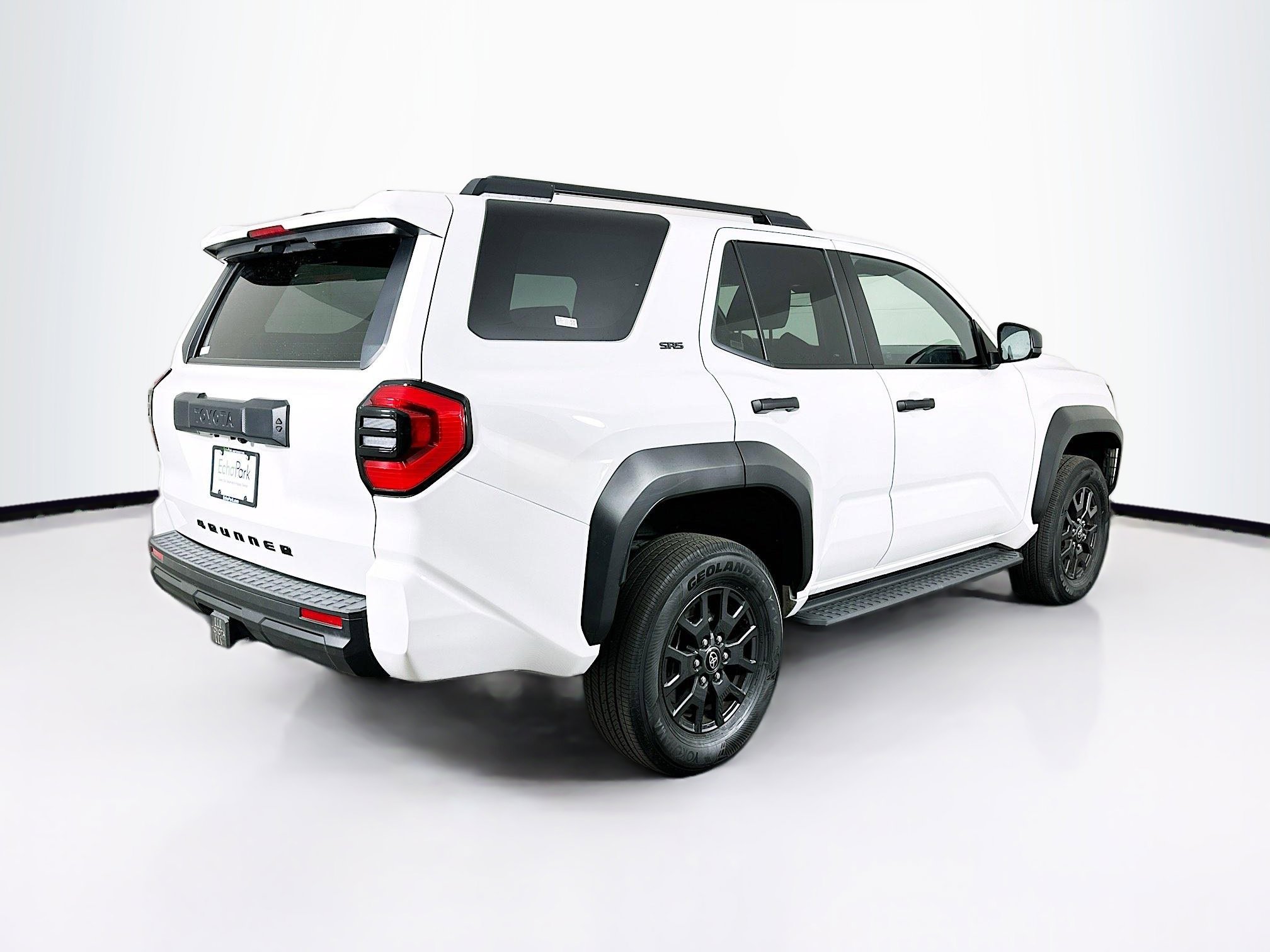 Used 2025 Toyota 4Runner SR5 image 9