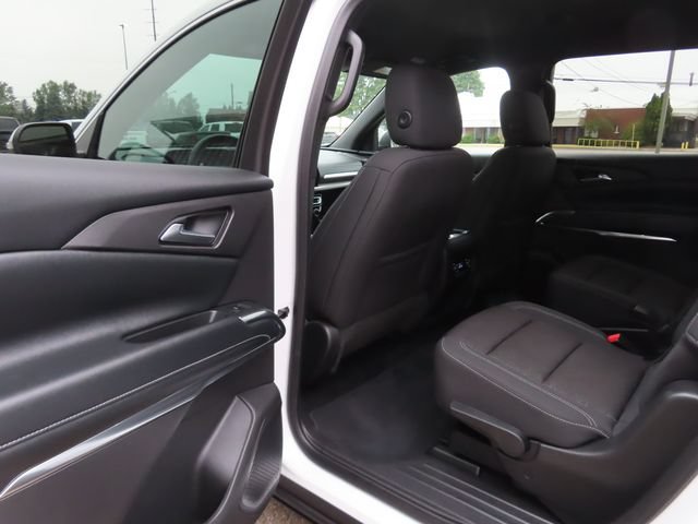 Used 2025 Chevrolet Traverse LT AWD/4WD image 22