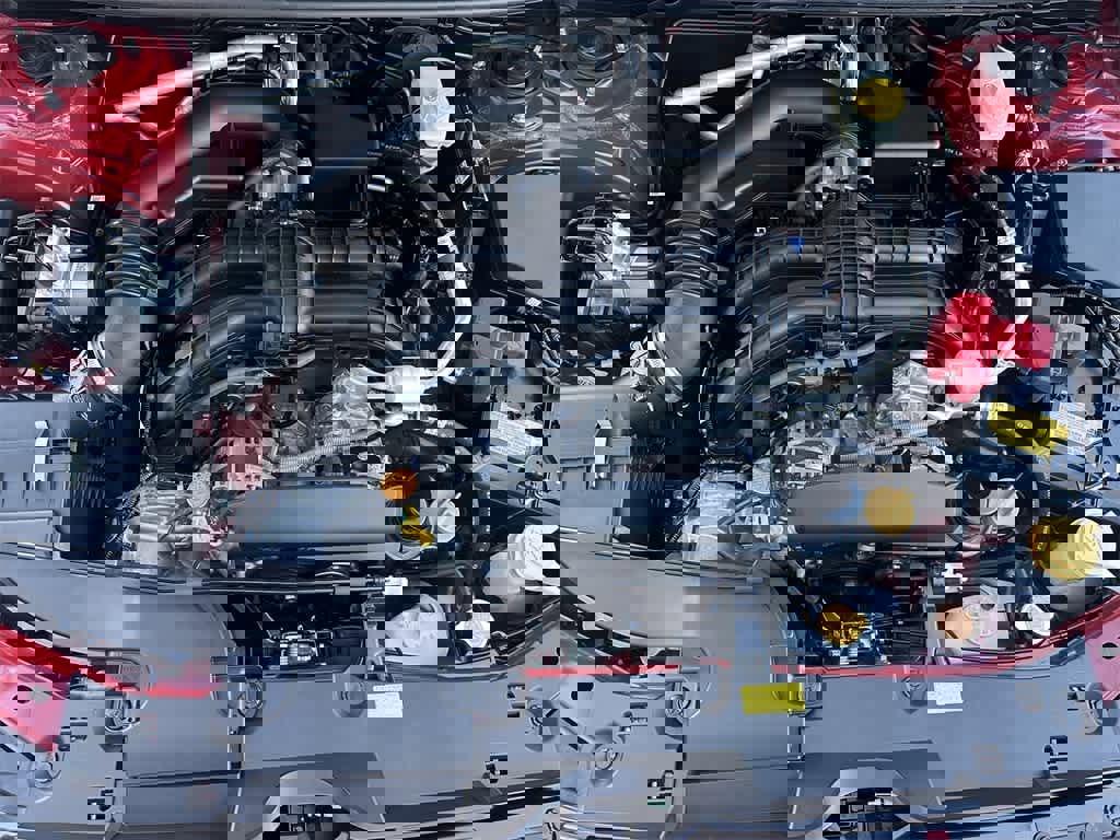 Certified 2025 Subaru Impreza 2.0i image 9