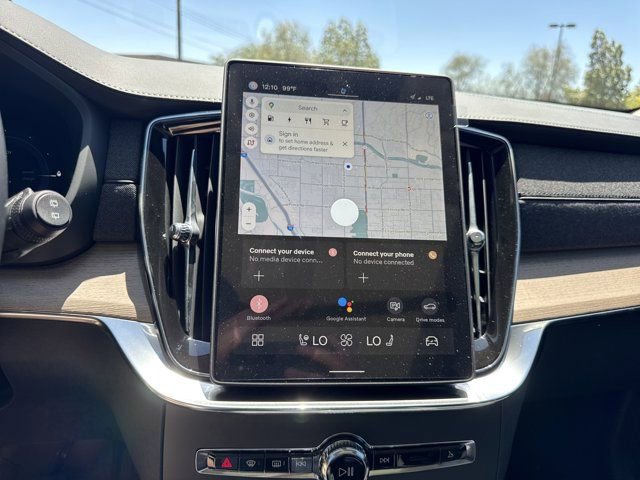 New 2025 Volvo XC90 T8 Plus w/ Protection Package Premier image 27