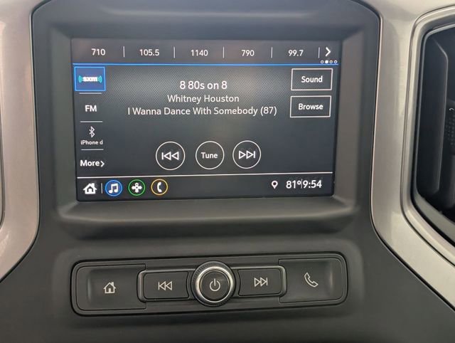 Used 2022 Chevrolet Silverado 1500 Custom image 18