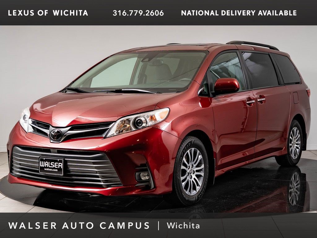 Used 2020 Toyota Sienna XLE FWD video 1