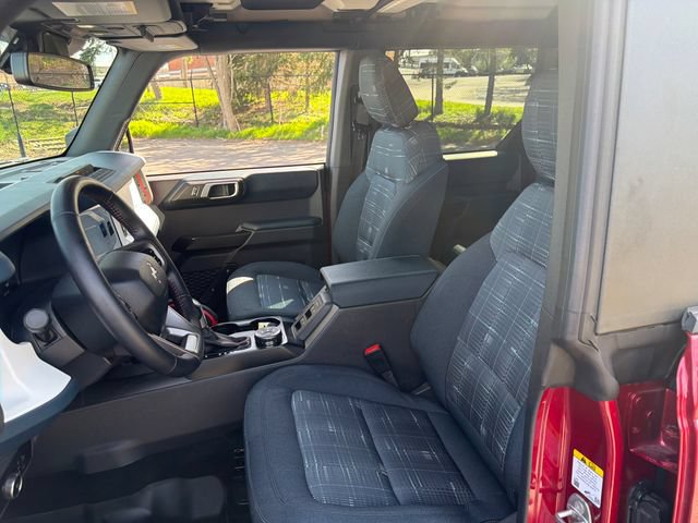 Used 2025 Ford Bronco Heritage Edition AWD/4WD image 47