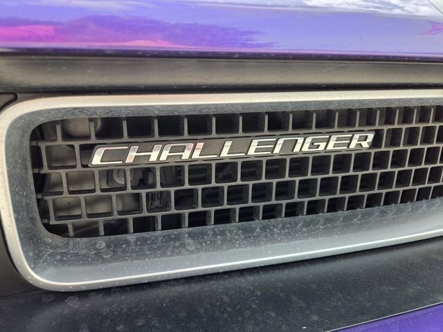 Used 2010 Dodge Challenger SRT8 w/ SRT Option Group II RWD image 7