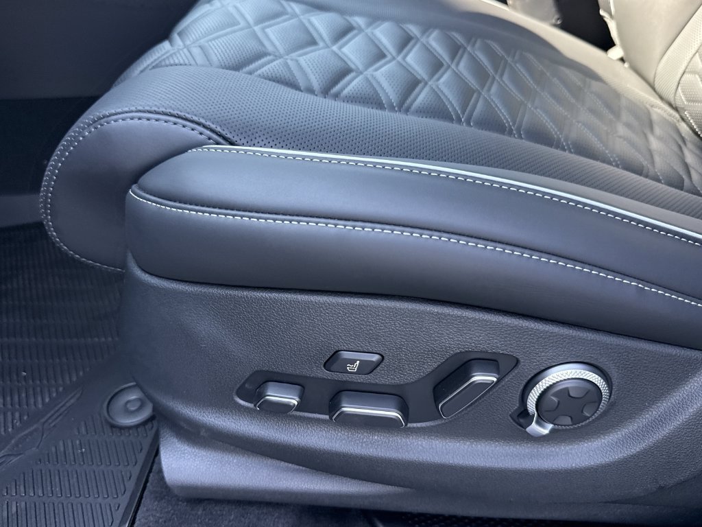 New 2027 Genesis GV80 3.5T e-SC AWD/4WD image 18