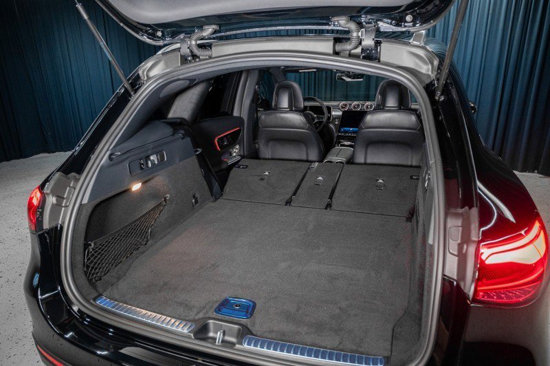 Certified 2026 Mercedes-Benz GLC 300 4MATIC image 7