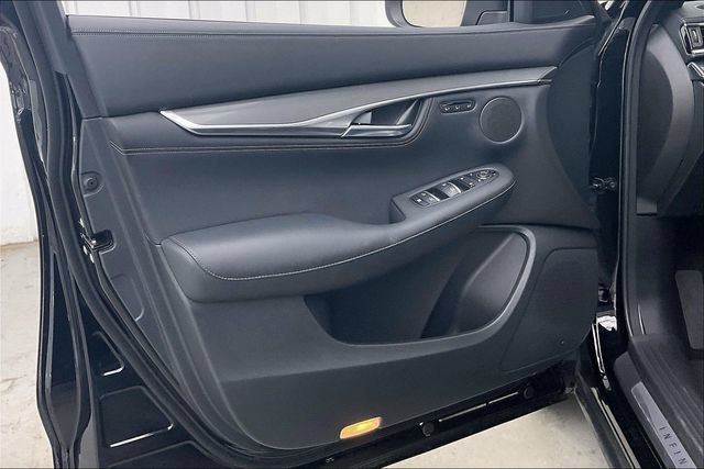 Certified 2025 INFINITI QX55 Luxe w/ Cargo Package AWD/4WD image 22