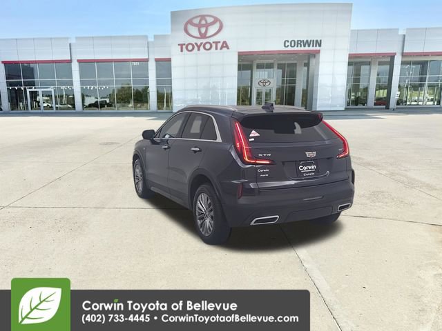 Used 2025 Cadillac XT4 Premium Luxury image 11