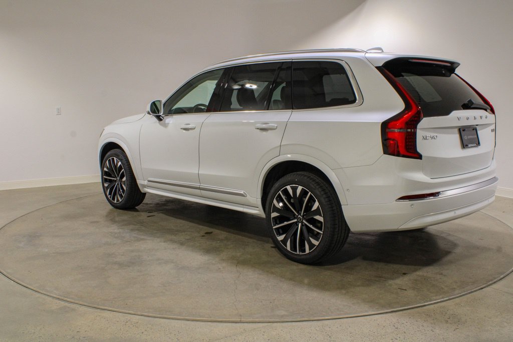 New 2026 Volvo XC90 B6 Ultra w/ Protection Package AWD/4WD image 3