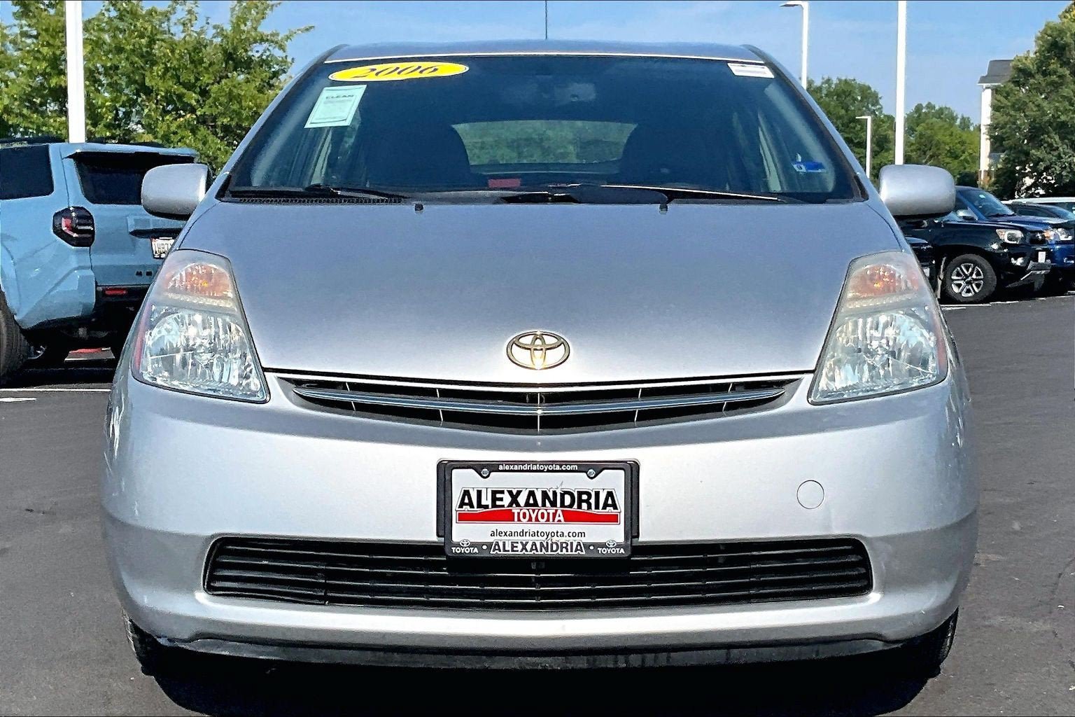 Used 2006 Toyota Prius w/ Pkg 4 FWD image 3