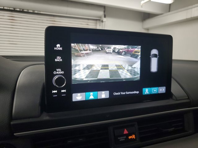 Certified 2024 Honda Pilot Touring image 27