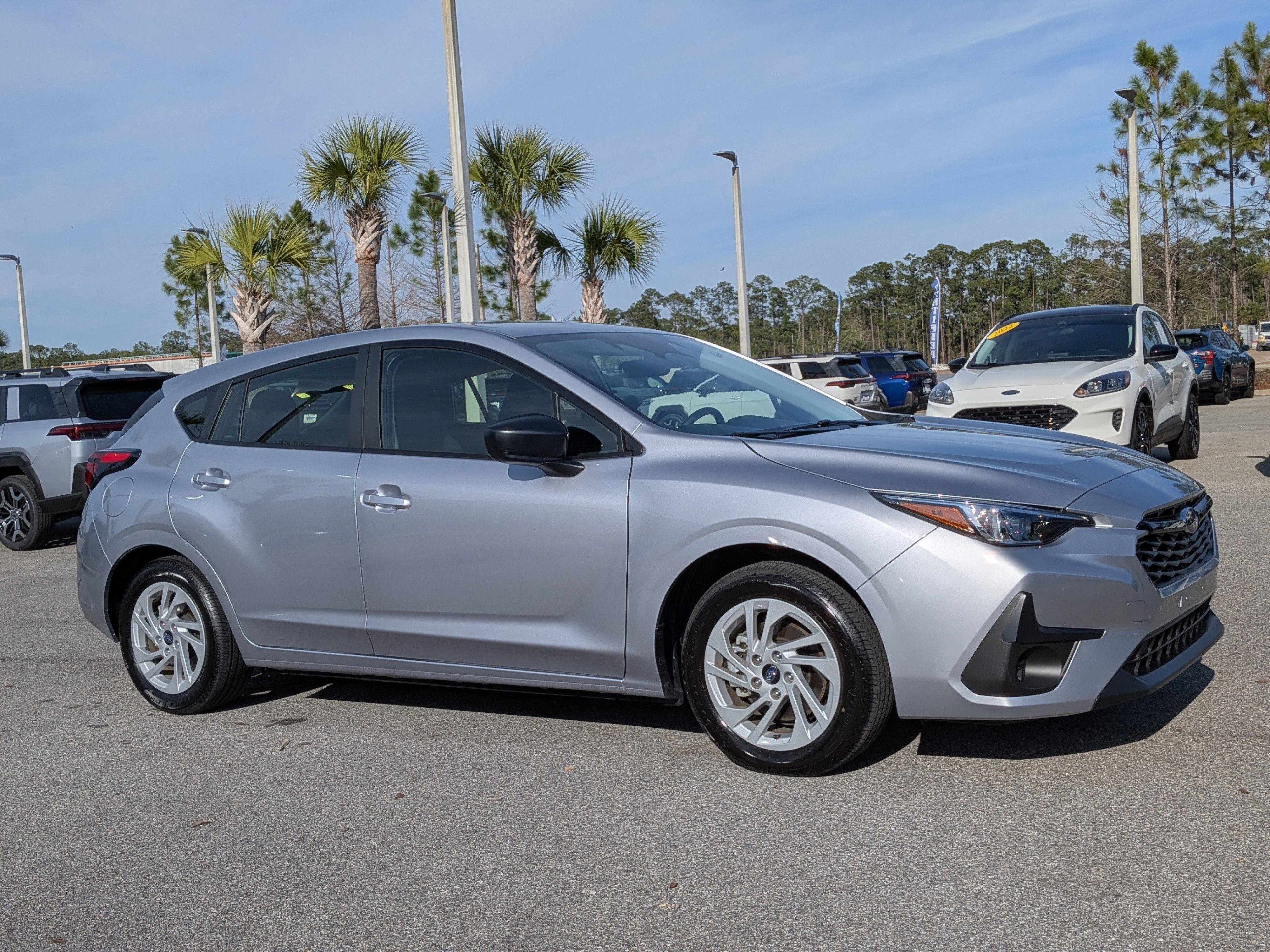 Certified 2025 Subaru Impreza 2.0i image 2
