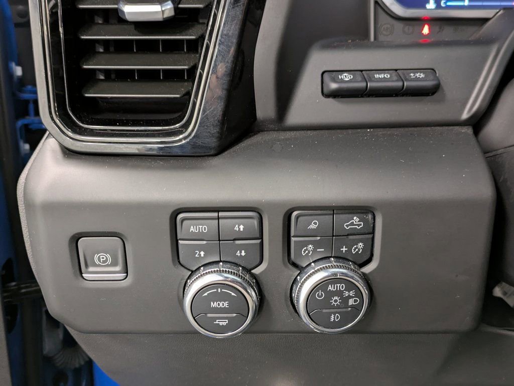 Used 2023 GMC Sierra 1500 AT4X image 20