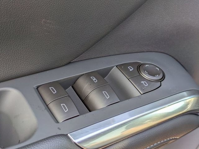 New 2026 Chevrolet Traverse LT w/ Driver Confidence Package FWD image 10