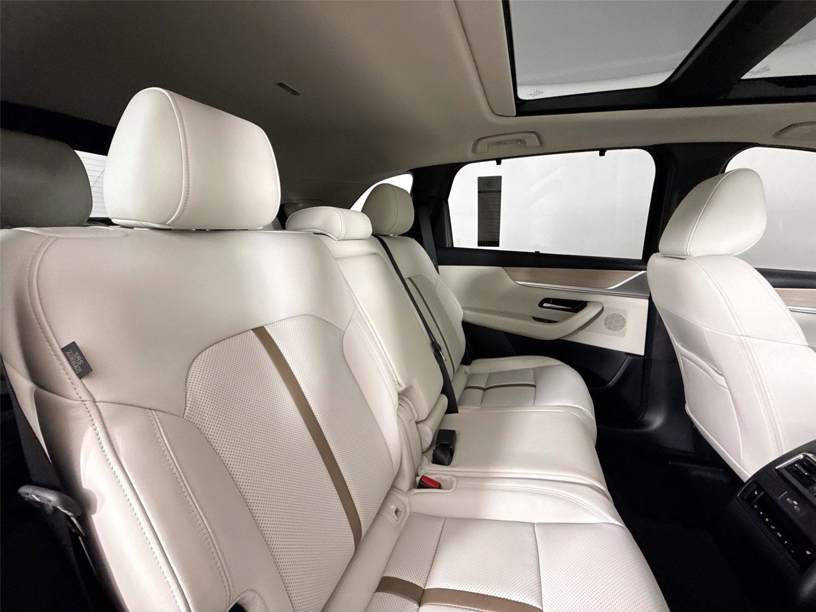 New 2026 MAZDA CX-90 3.3 Turbo w/ Premium Plus Pkg image 40