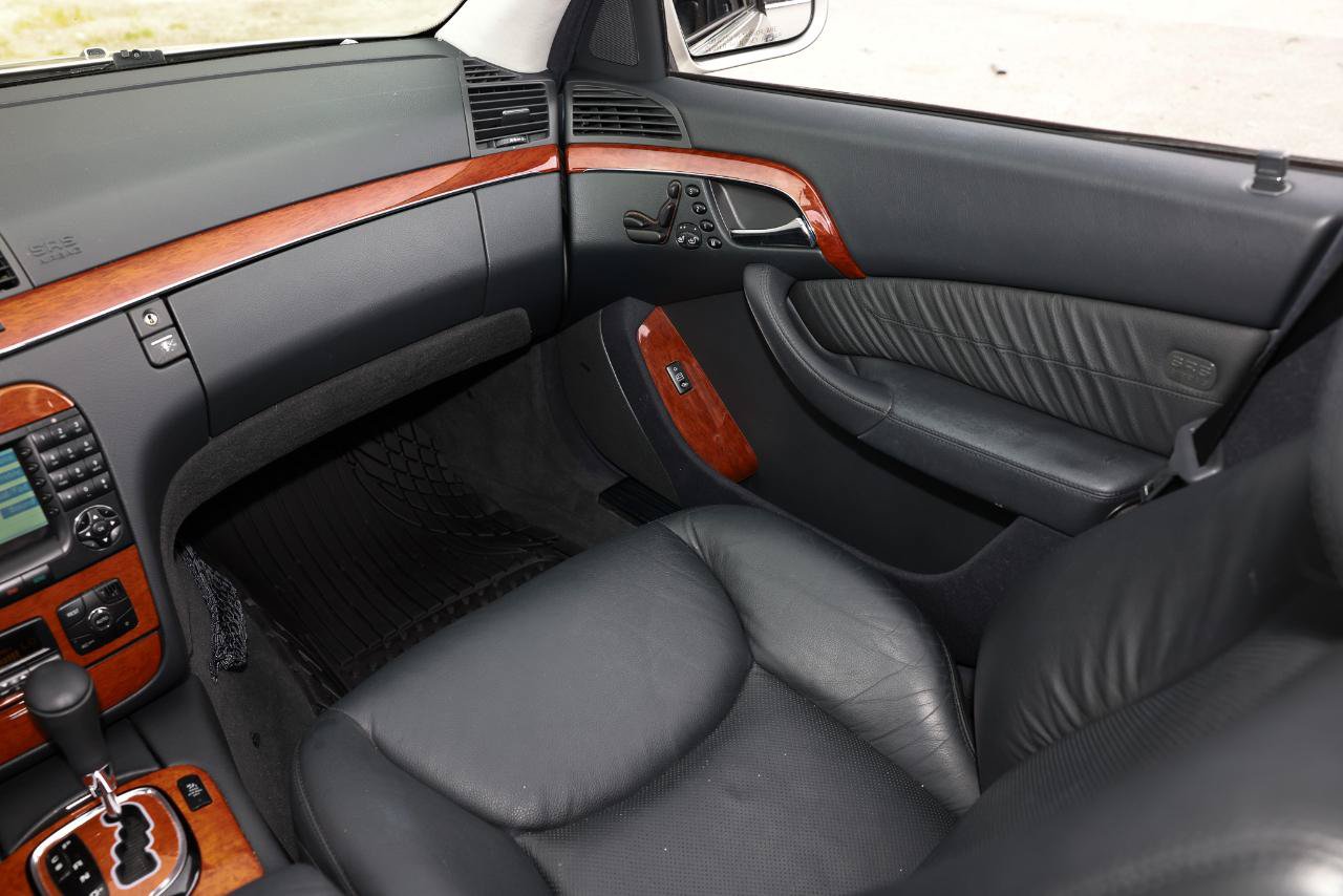 Used 2006 Mercedes-Benz S 430 4MATIC image 22