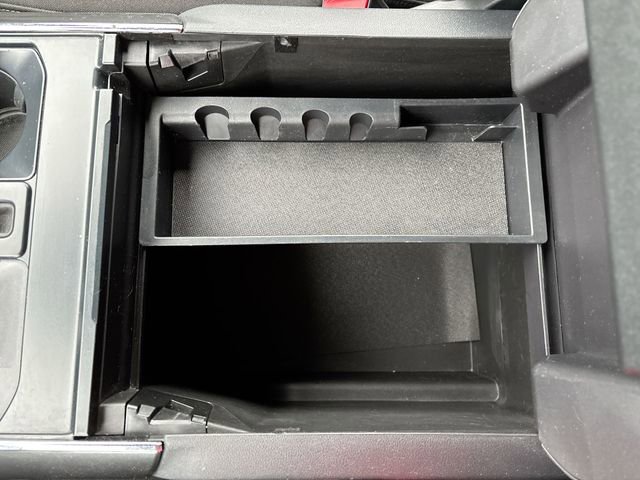 Certified 2022 Ford F150 XLT w/ Equipment Group 302A High image 28