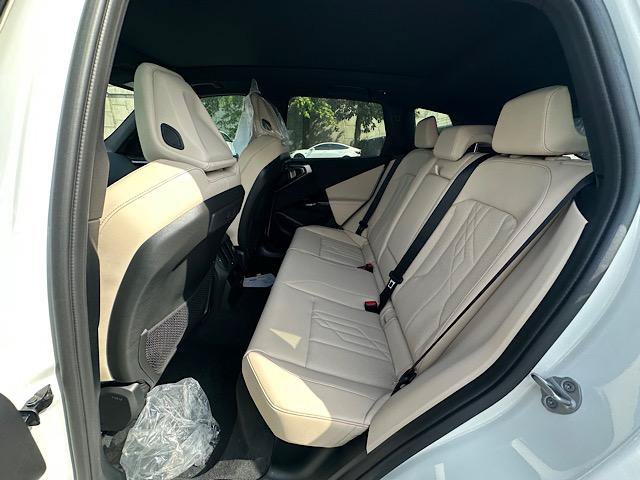 New 2026 BMW X3 xDrive30i w/ Premium Package AWD/4WD image 5