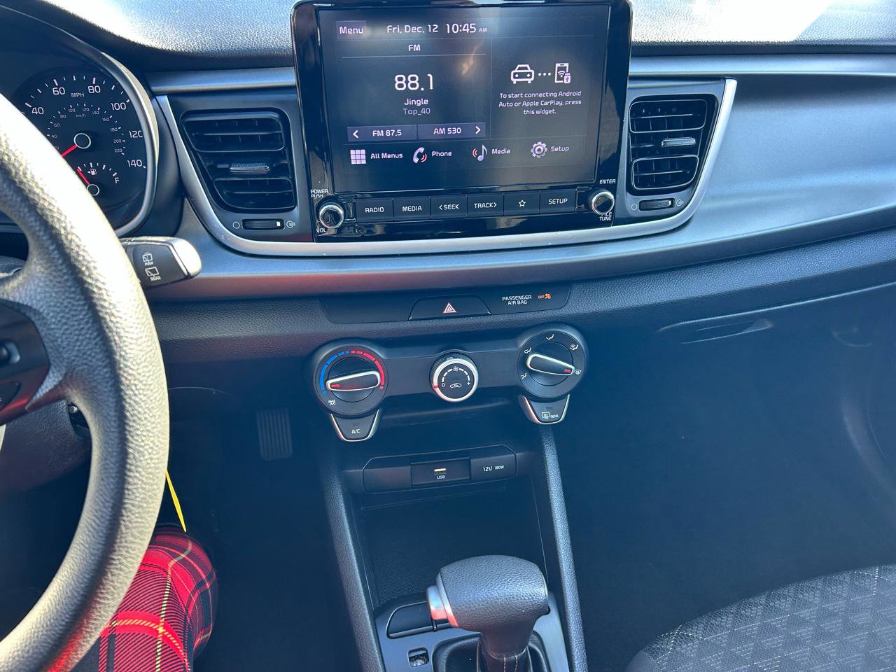 Used 2022 Kia Rio S FWD image 4