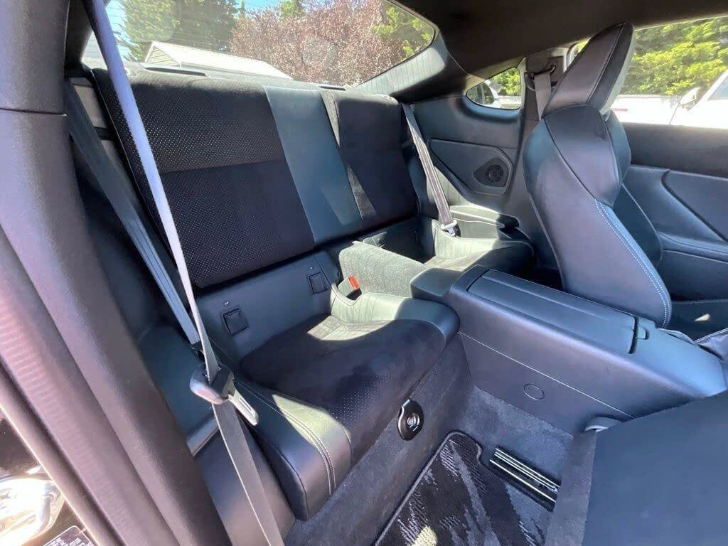 Used 2023 Toyota GR86 Premium w/ ALL Weather Mat Package (TMS) RWD image 15