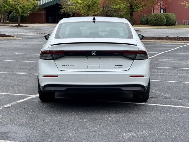 Used 2025 Honda Accord Sport image 5