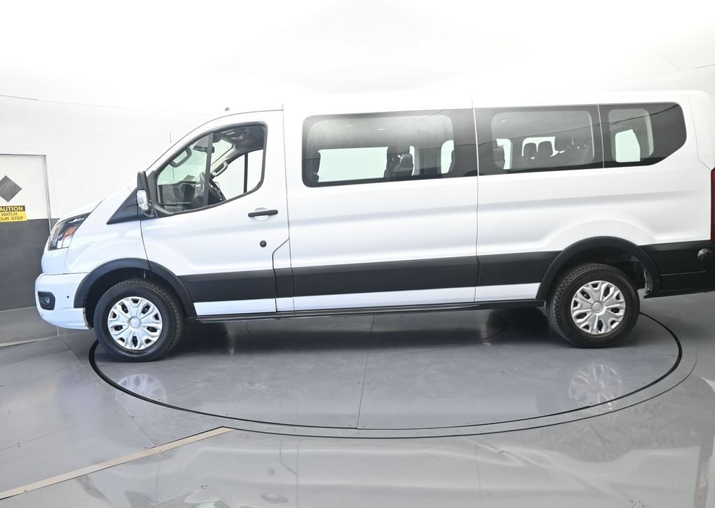 Used 2024 Ford Transit 350 XLT RWD image 3