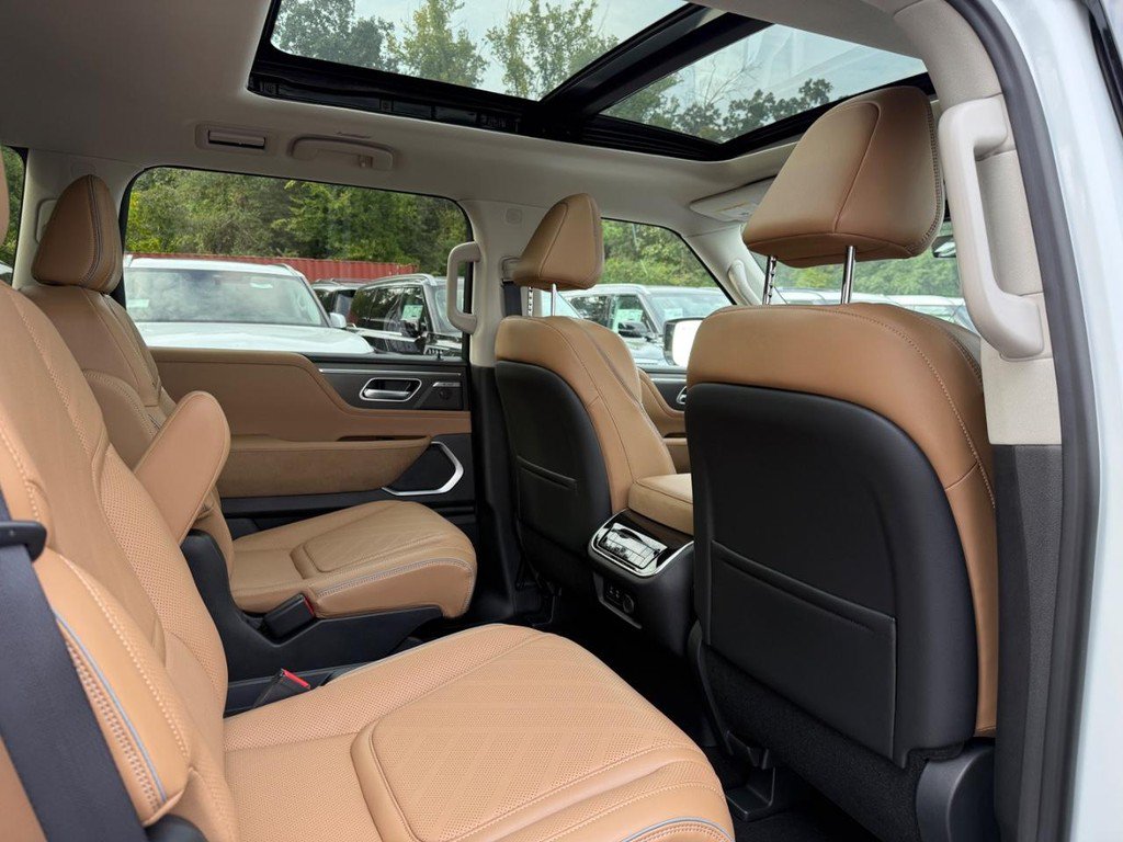 New 2027 INFINITI QX80 Luxe AWD/4WD image 6