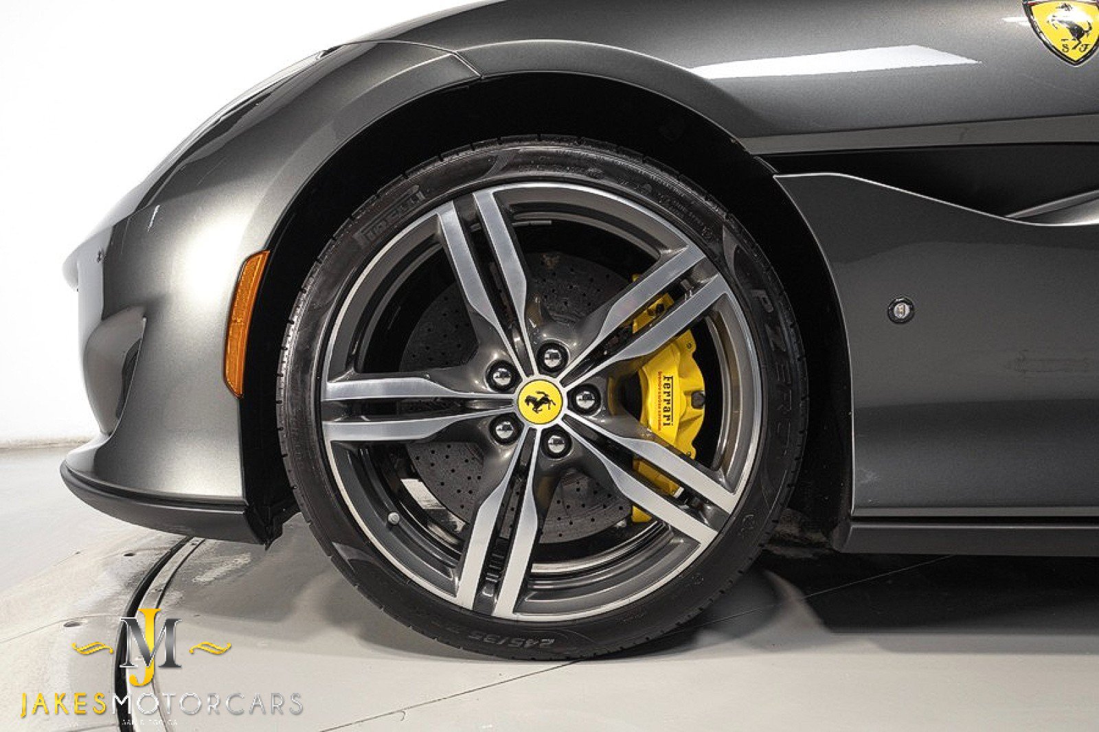 Used 2020 Ferrari Portofino RWD image 63