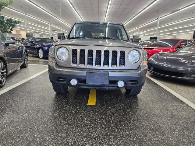 Used 2012 Jeep Patriot Latitude image 3