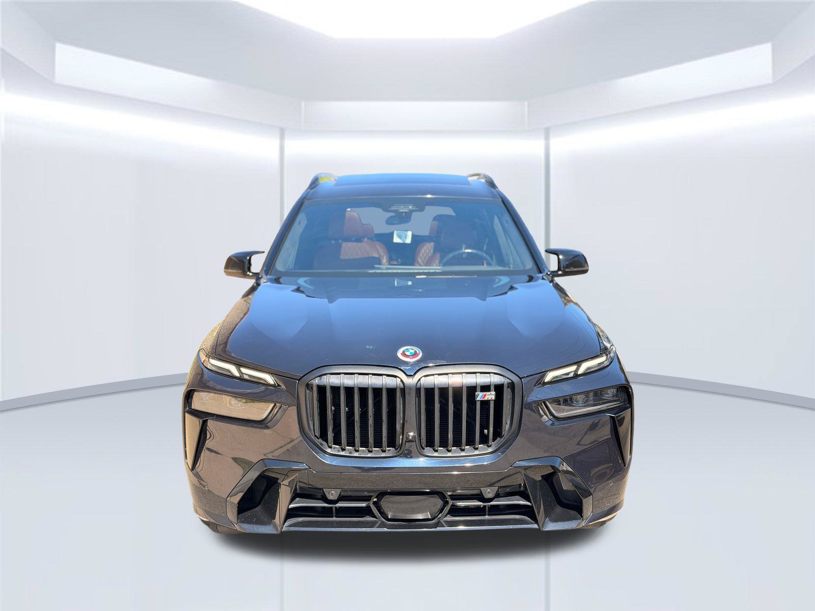 Used 2023 BMW X7 M60i w/ Executive Package AWD/4WD image 2