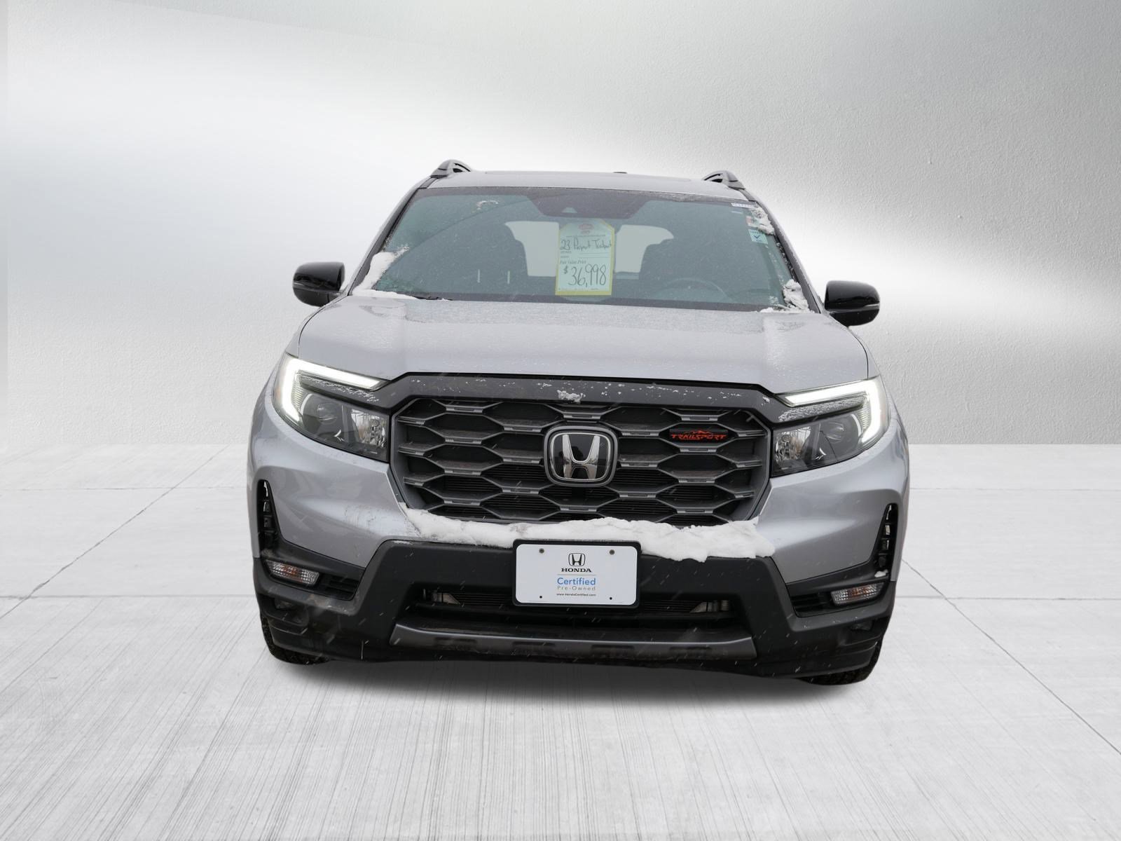 Certified 2023 Honda Passport TrailSport image 2