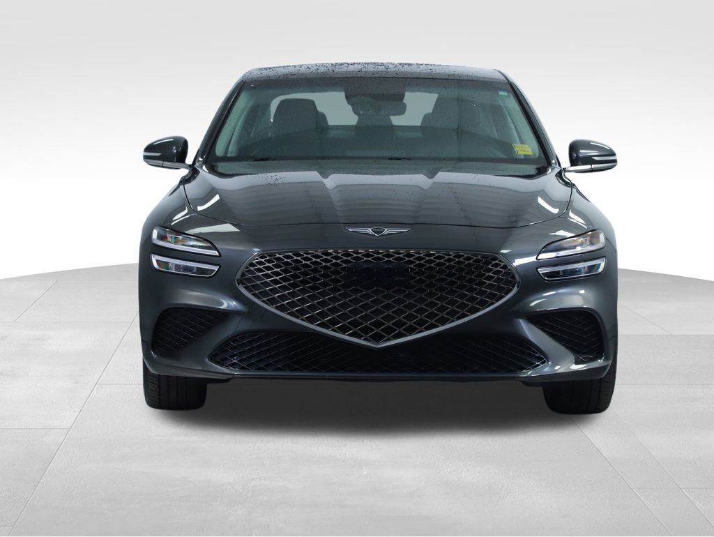 Used 2025 Genesis G70 2.5T image 7