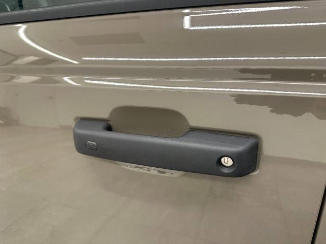 New 2025 Ford Bronco Outer Banks image 21