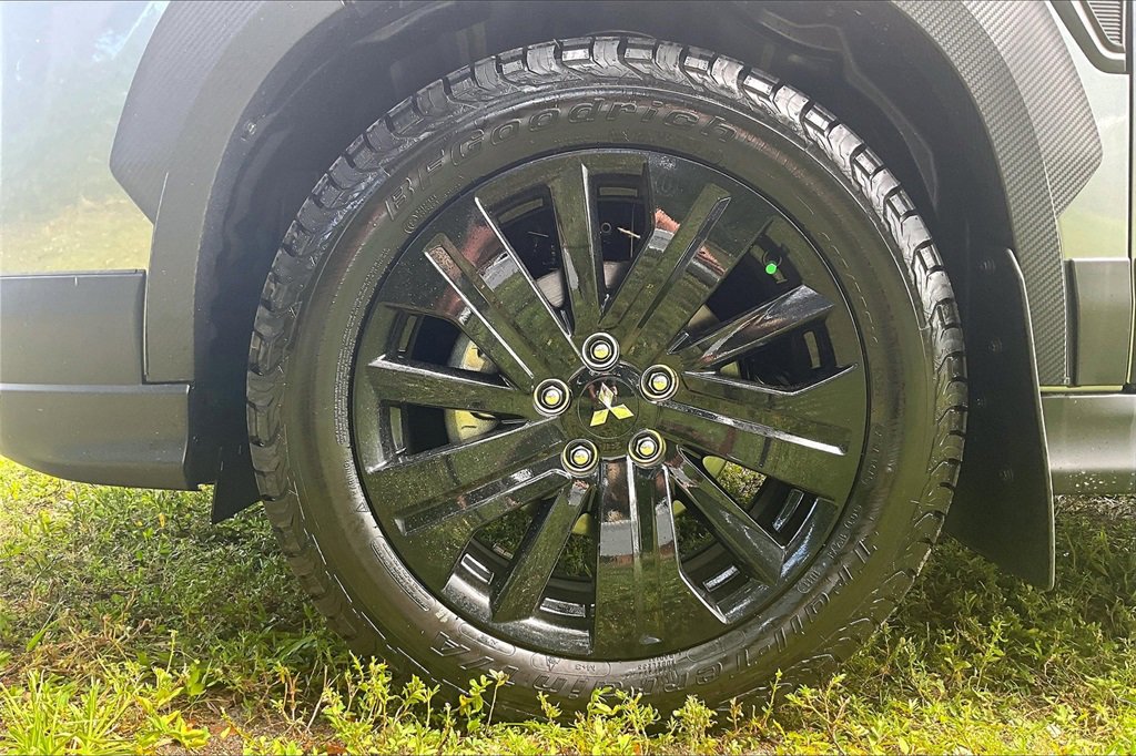 New 2025 Mitsubishi Outlander Sport AWD image 12