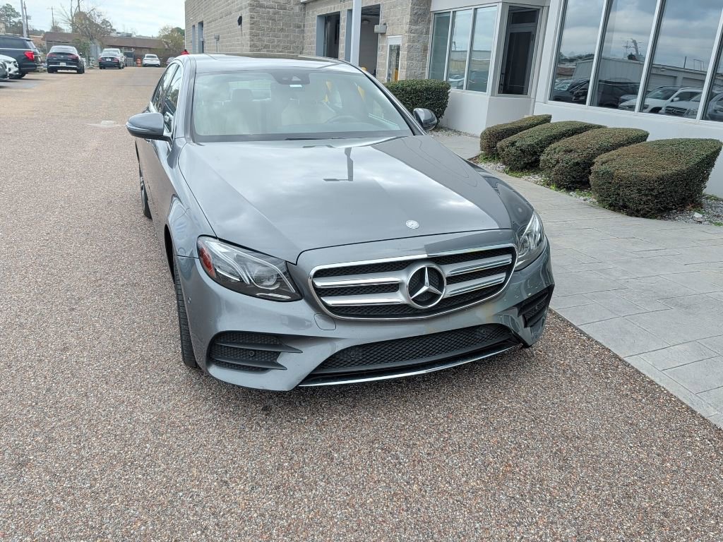 Used 2017 Mercedes-Benz E 300 E 300 image 2