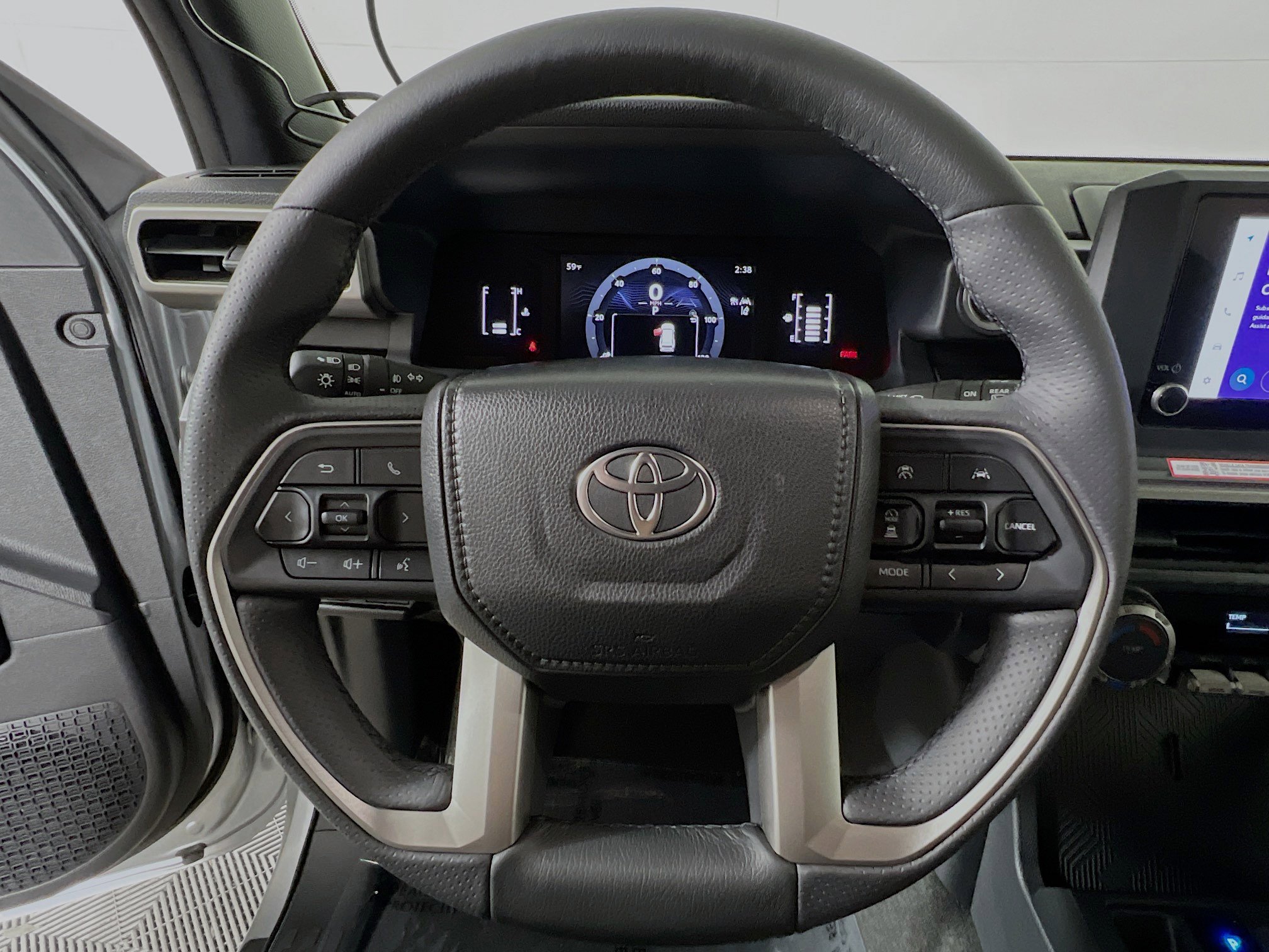 Used 2025 Toyota 4Runner SR5 image 18