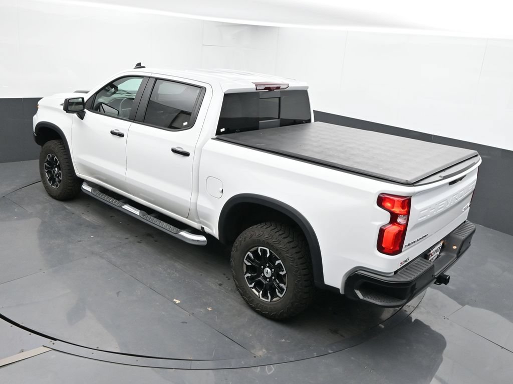 Used 2024 Chevrolet Silverado 1500 ZR2 w/ Technology Package AWD/4WD image 18