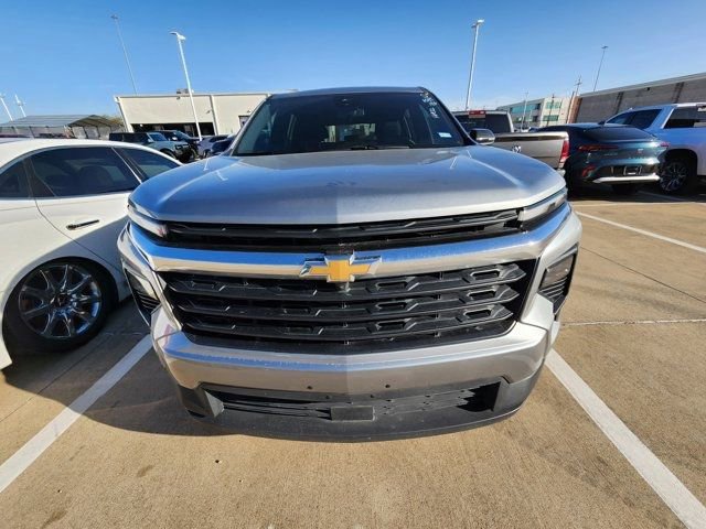 Used 2024 Chevrolet Traverse LS video 2