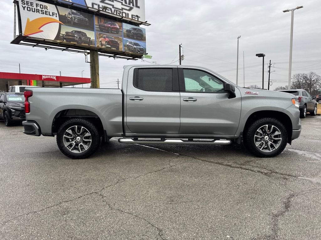 Used 2023 Chevrolet Silverado 1500 RST w/ Z71 Off-Road Package image 7