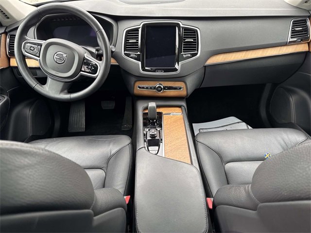 Used 2024 Volvo XC90 B6 Plus w/ Protection Package Premier image 14