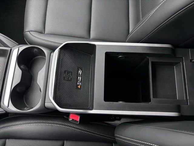 New 2026 GMC Terrain Elevation w/ Elevation Premium Package image 32