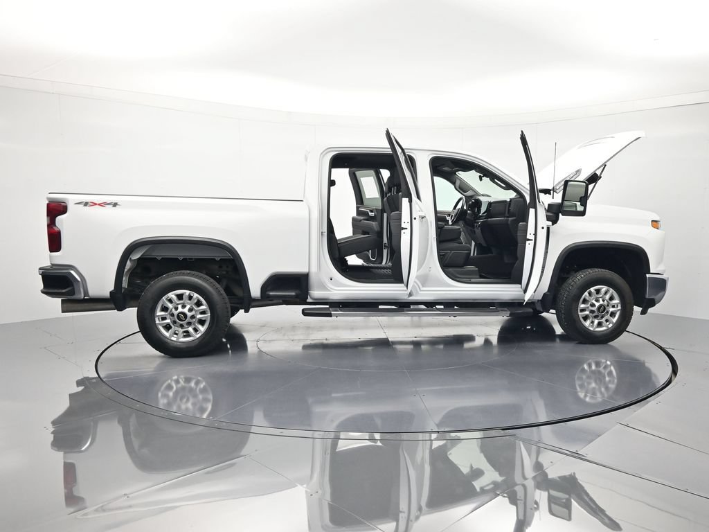 Certified 2026 Chevrolet Silverado 2500 LT AWD/4WD image 48