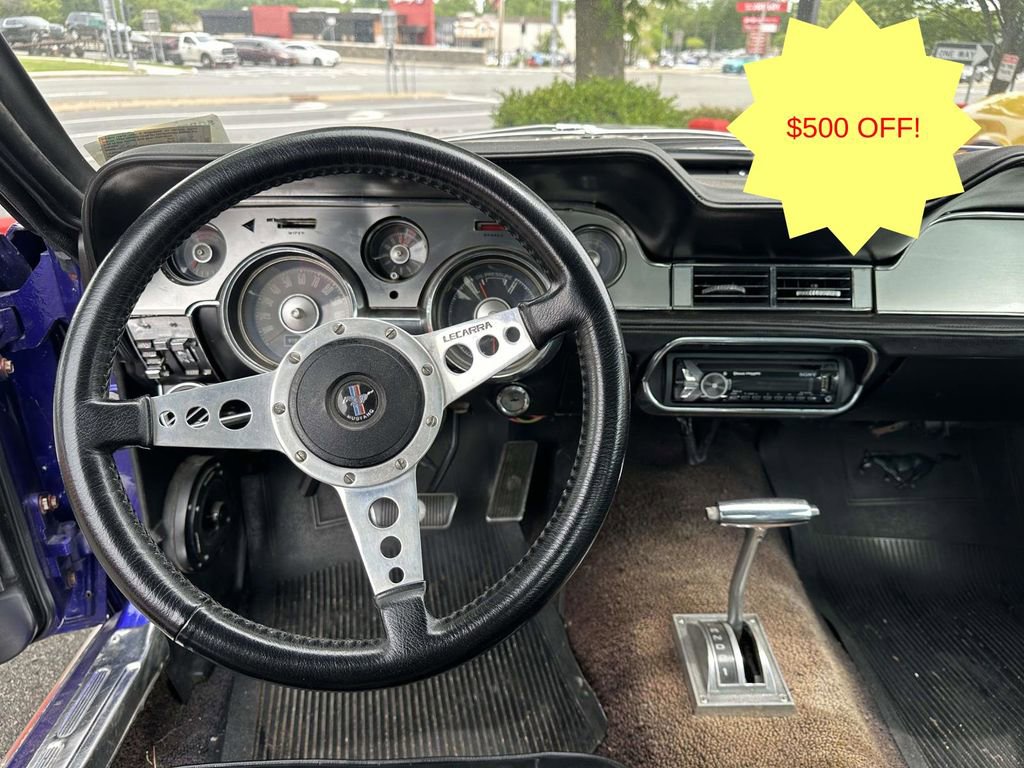 Used 2015 Ford Mustang Premium RWD image 19