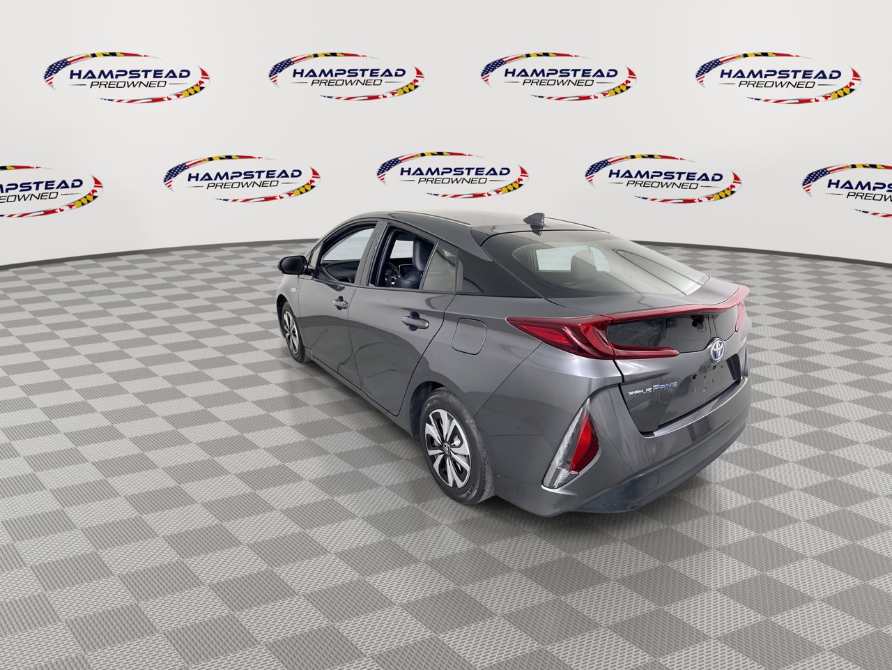 Used 2017 Toyota Prius Prime Premium w/ Carpet Mat Package image 6