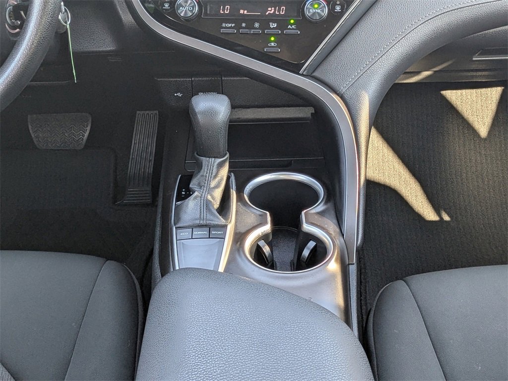 Used 2024 Toyota Camry LE image 17