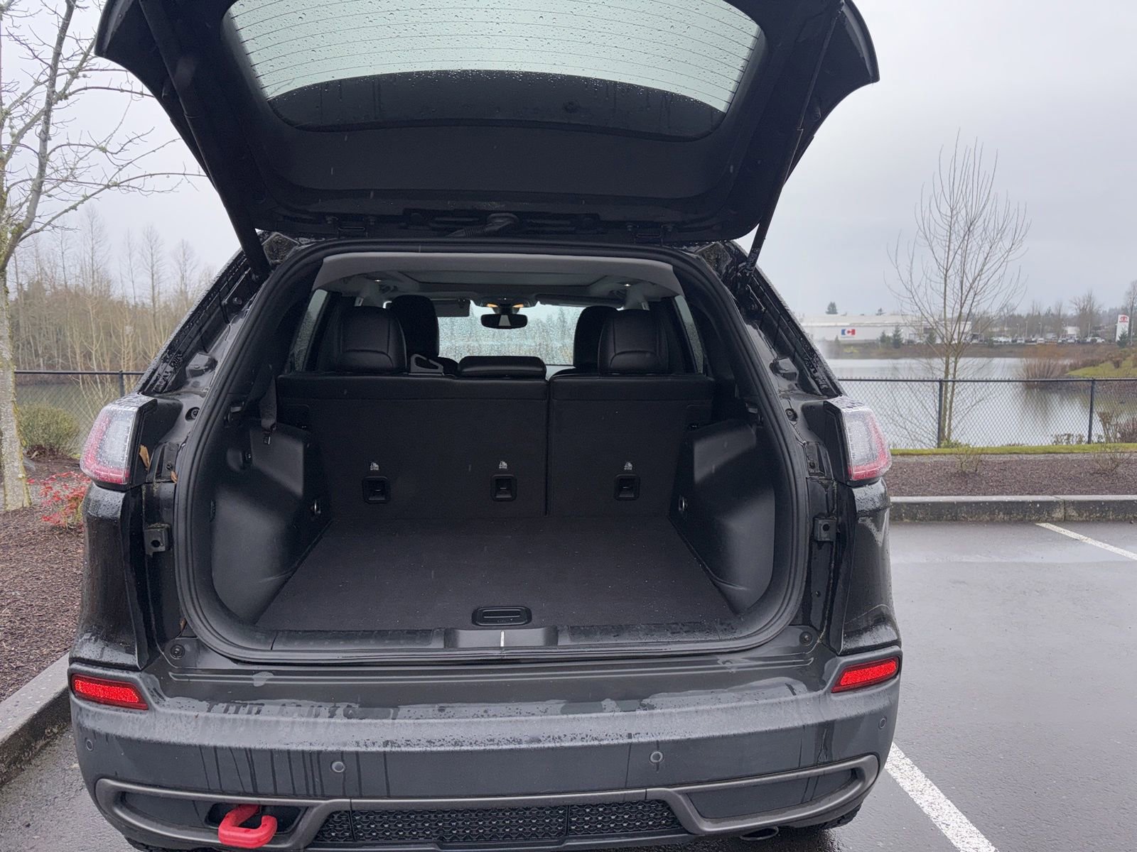 Used 2020 Jeep Cherokee Trailhawk w/ Comfort/Convenience Group image 21