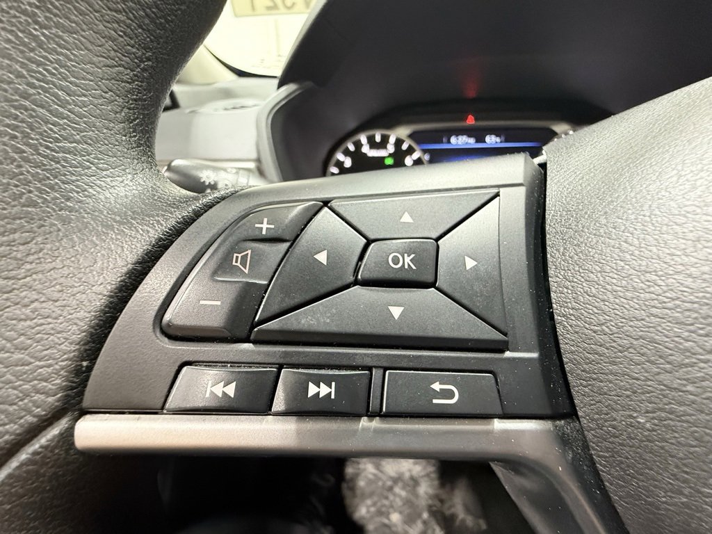 Used 2023 Nissan Altima 2.5 SV image 23