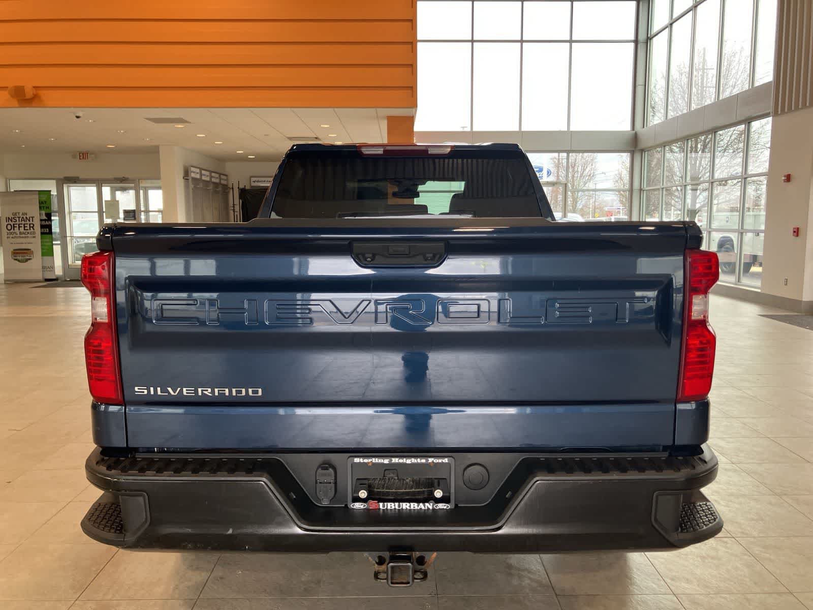 Used 2022 Chevrolet Silverado 1500 W/T w/ WT Value Package AWD/4WD image 6