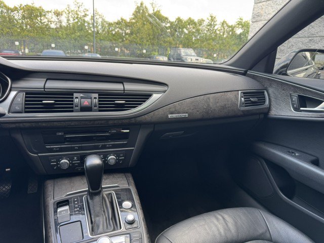 Used 2017 Audi A7 3.0T Premium Plus AWD/4WD image 31