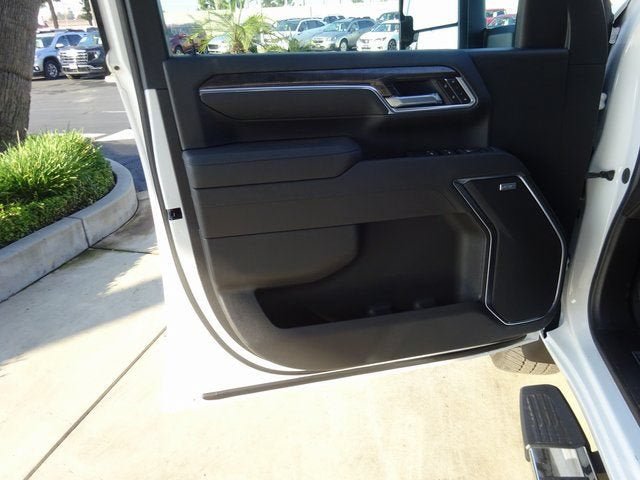 New 2026 Chevrolet Silverado 2500 LTZ w/ LTZ Premium Package AWD/4WD image 24